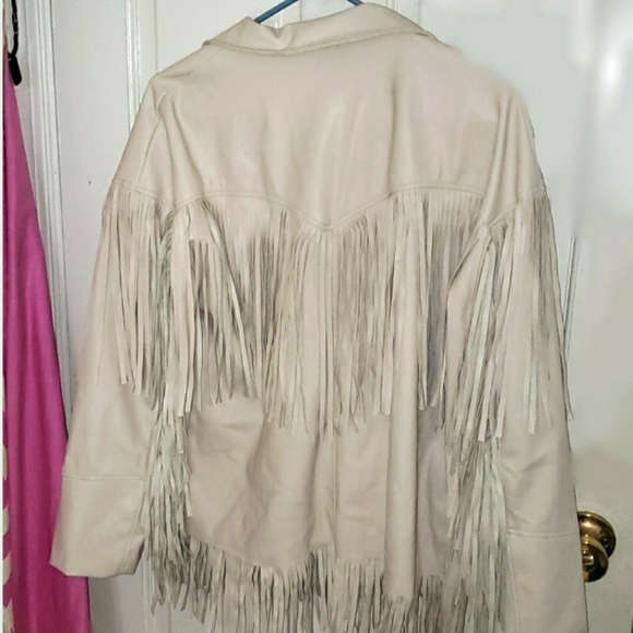 White Pleather Fringe Jacket! ⚠️PLEASE BUY CLOSET CLEAN OUT⚠️ - Picture 1 of 2